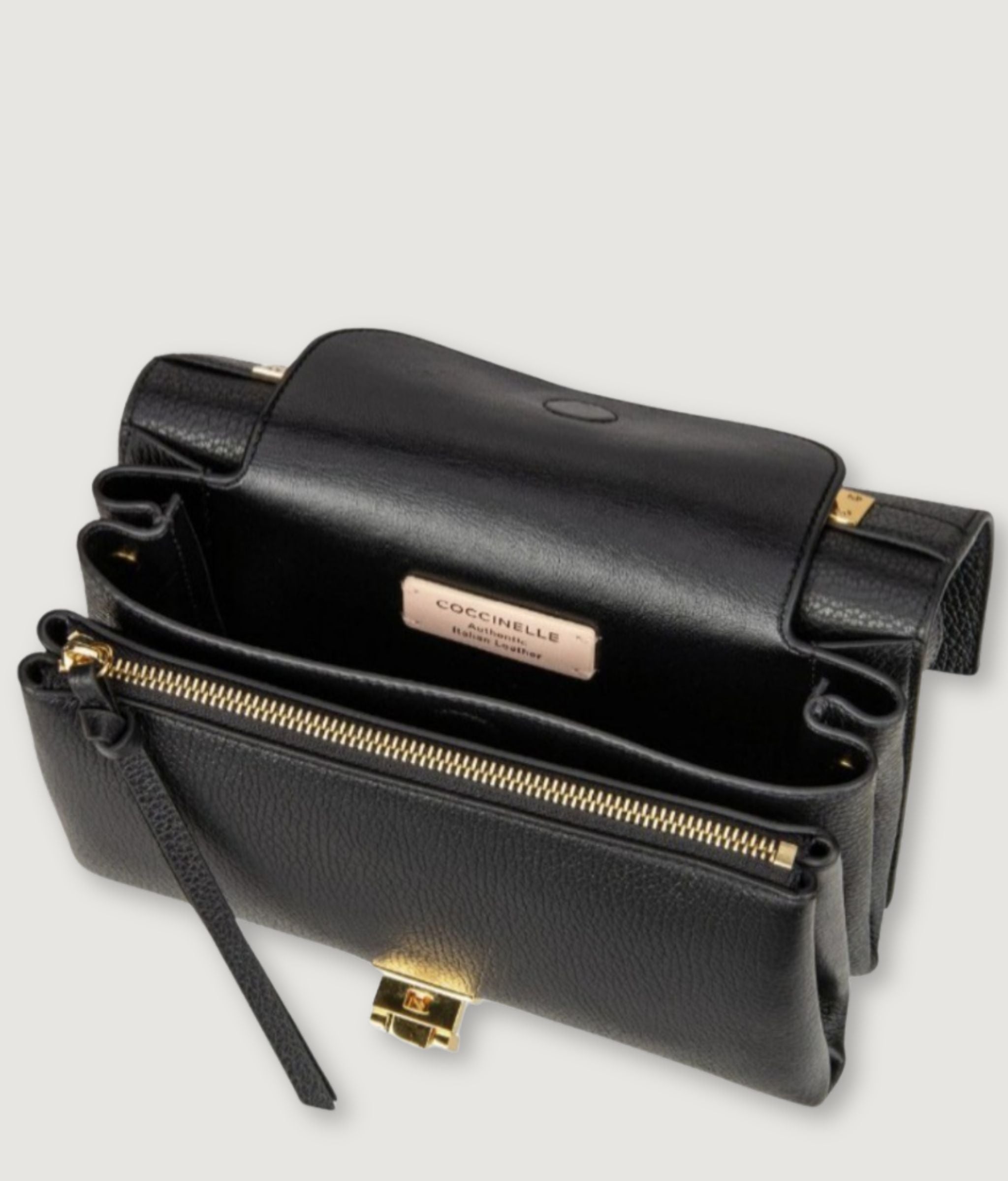 Coccinelle Arlettis Black Leather Crossbody Bag|შავი ტყავის მხარზე გადასაკიდი ჩანთა
